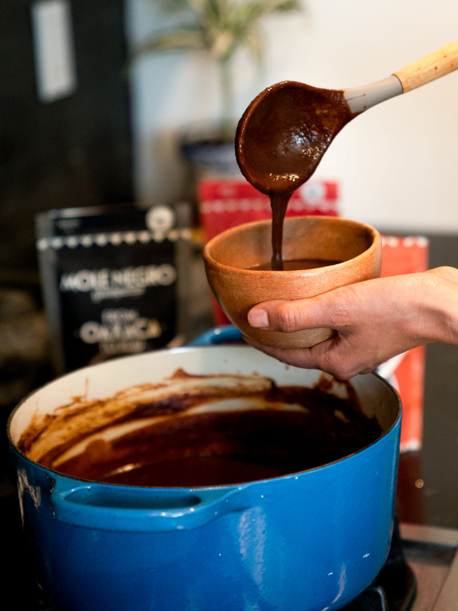 HOW TO MAKE MOLE WITH OUR 12oz BAGS – Guelaguetza